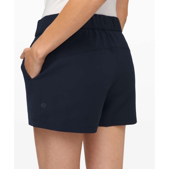 Lululemon - Dark Blue Woven On The Fly Shorts - Picture 3 of 6